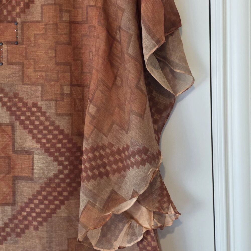Ransom Geometric Rust and Tan Sheer V-Neck Blouse - Picture 2 of 12